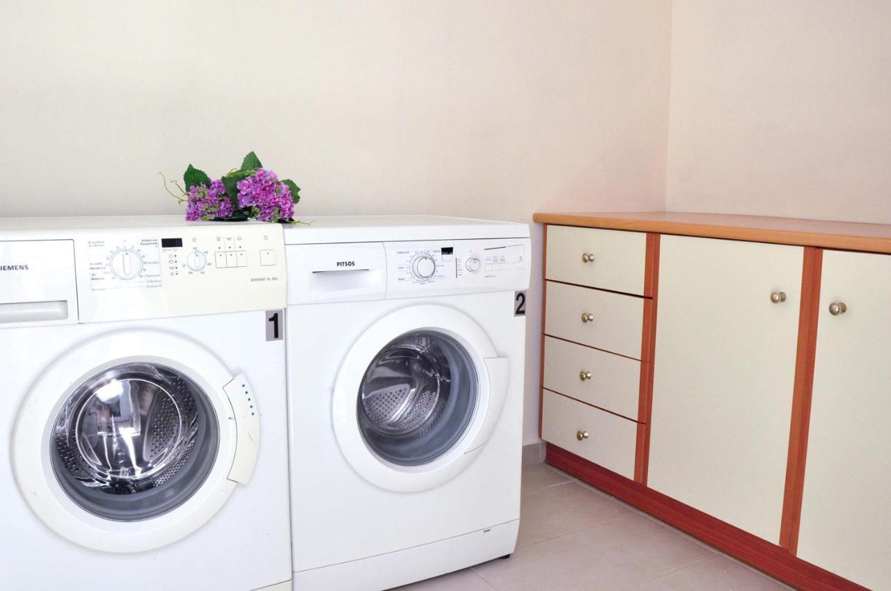 Nefelis Apartament *