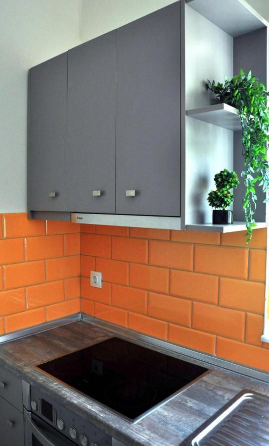 Nefelis Apartment